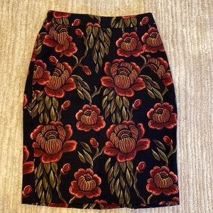 NEW without tags-Ann Taylor Petite Pencil Skirt